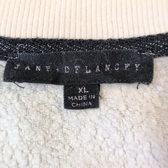 Jane and Delancey zebra novelty print crewneck sweatshirt, size XL - Picture 4 of 9